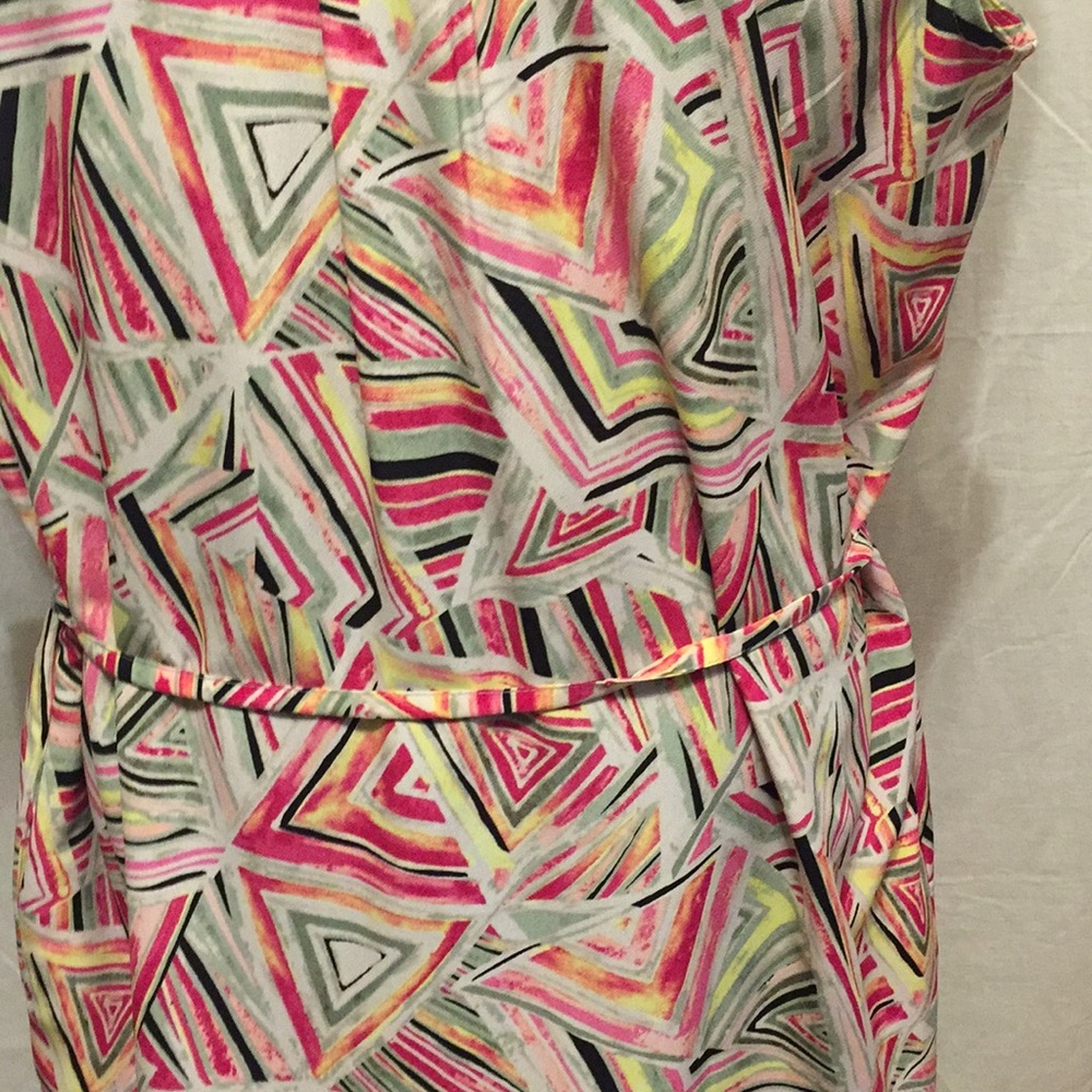 Dress - Picture 6 of 8